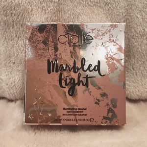 Marbled Light illuminating blusher by Ciate London